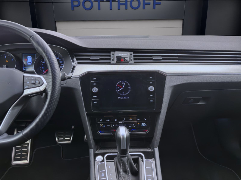 Bild 13: Volkswagen Passat Variant 2.0 TDI DSG BUSINESS AHK NAVI LED KAMERA