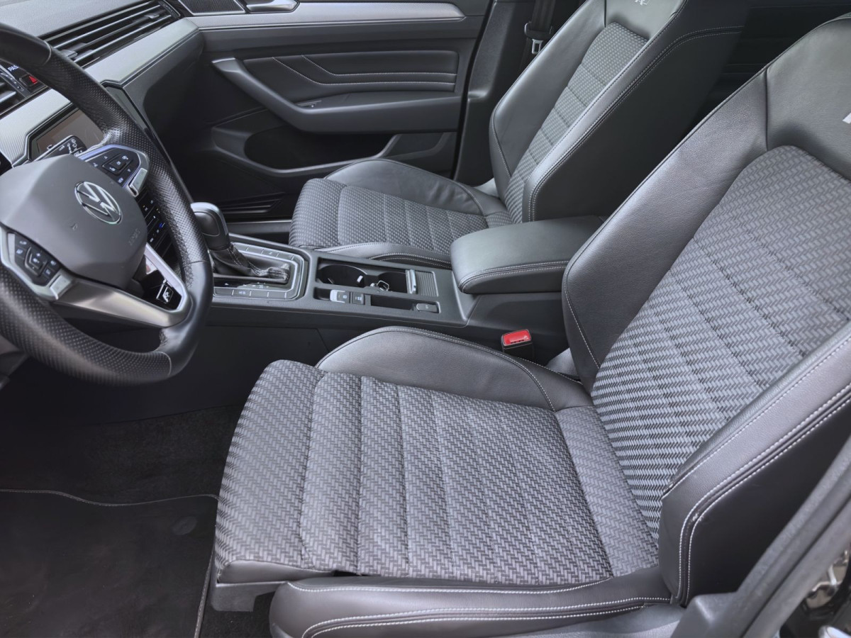 Thumb 8: Volkswagen Passat Variant 2.0 TDI DSG BUSINESS AHK NAVI LED KAMERA