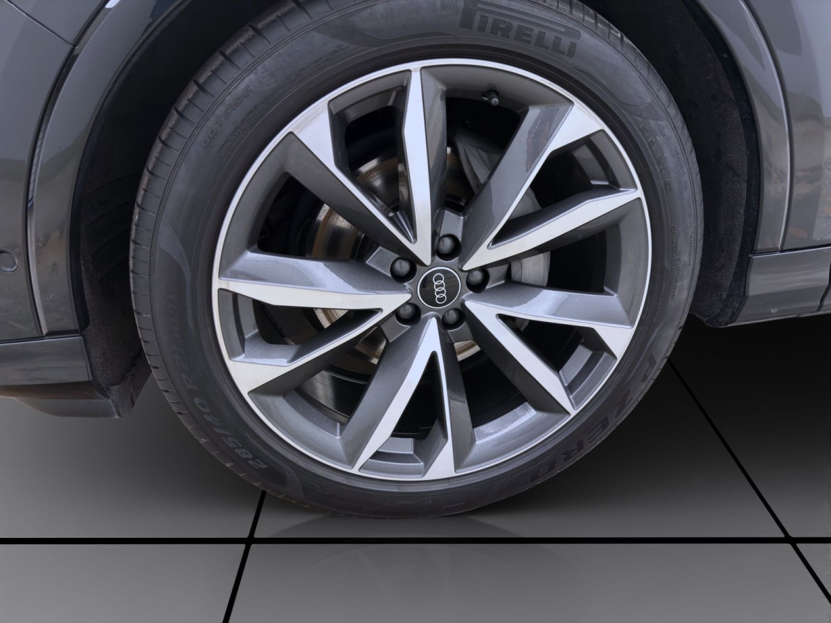 Thumb 7: Audi Q7 50 TDI Q S LINE STADHZG PANO AHK HD-MATRIX