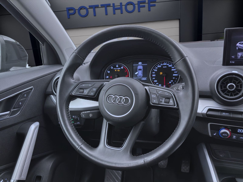 Bild 10: Audi Q2 30 TFSI SPORT SITZHZG PDC KLIMA LM17