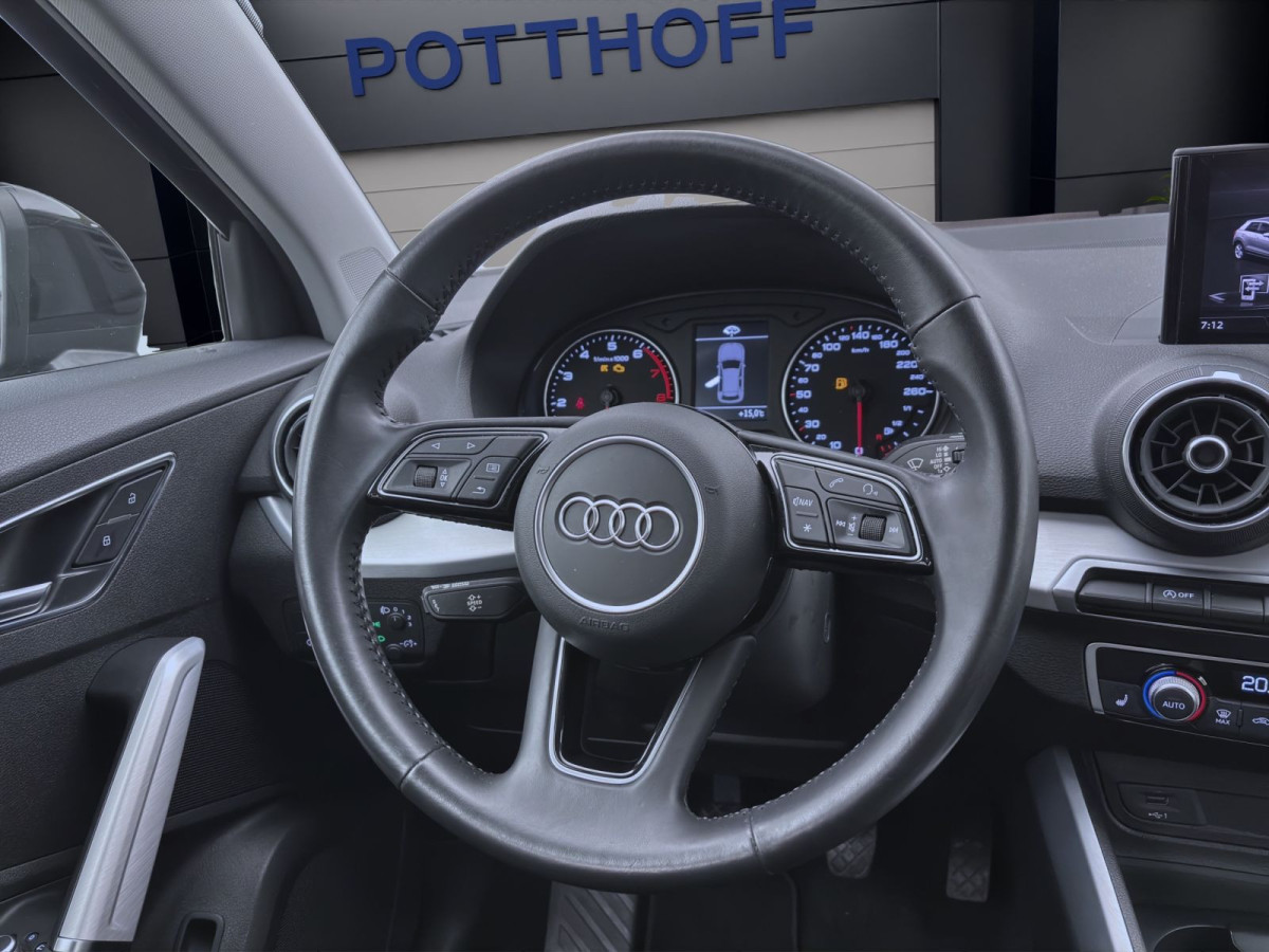 Thumb 10: Audi Q2 30 TFSI SPORT SITZHZG PDC KLIMA LM17