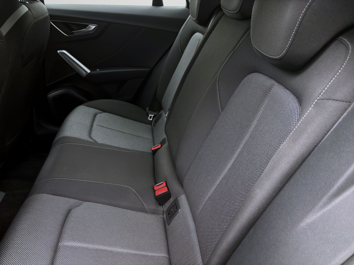 Thumb 14: Audi Q2 30 TFSI SPORT SITZHZG PDC KLIMA LM17