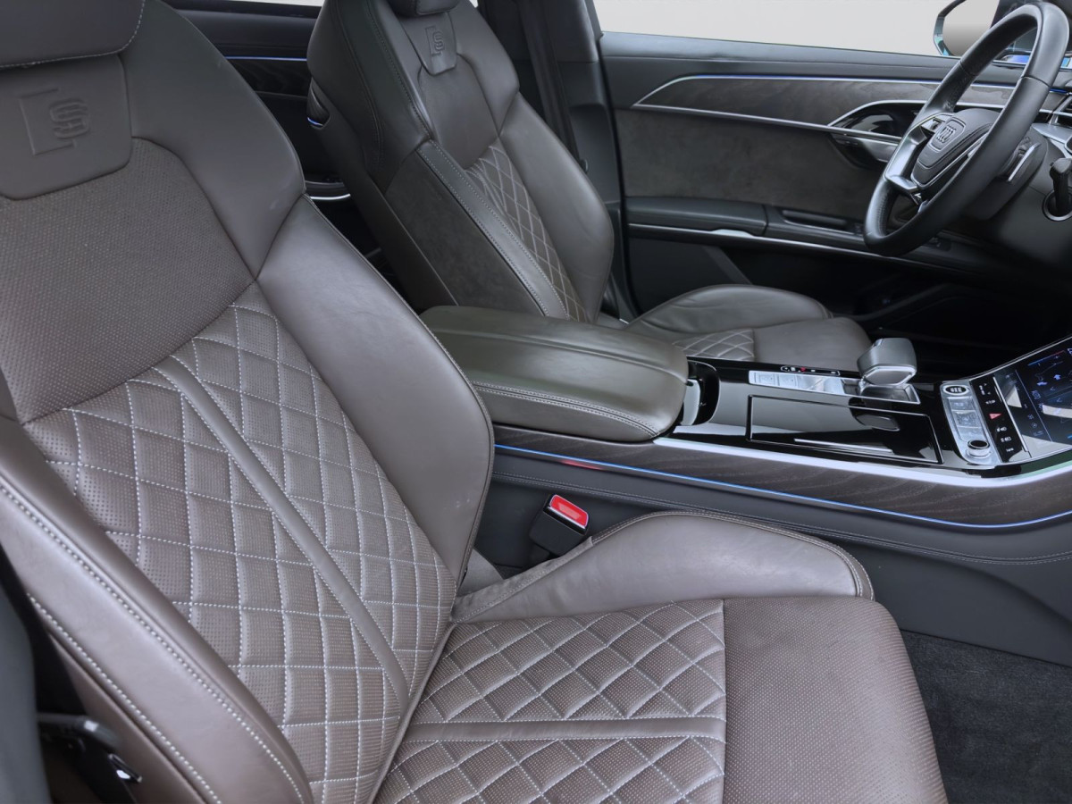 Thumb 15: Audi A8 50 TDI Q STADHZG PANO AHK HD-MATRIX B&O