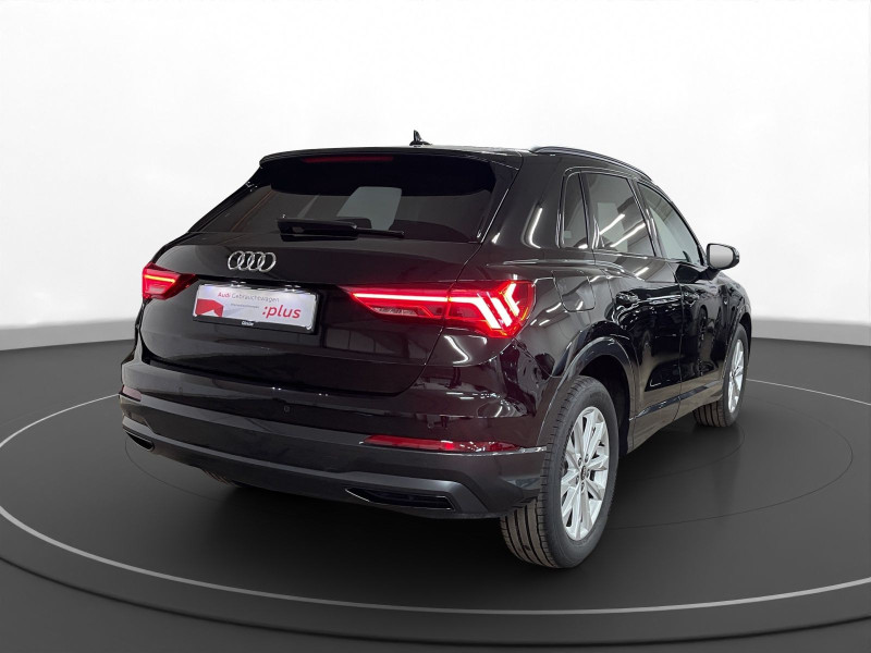 Audi - Q3