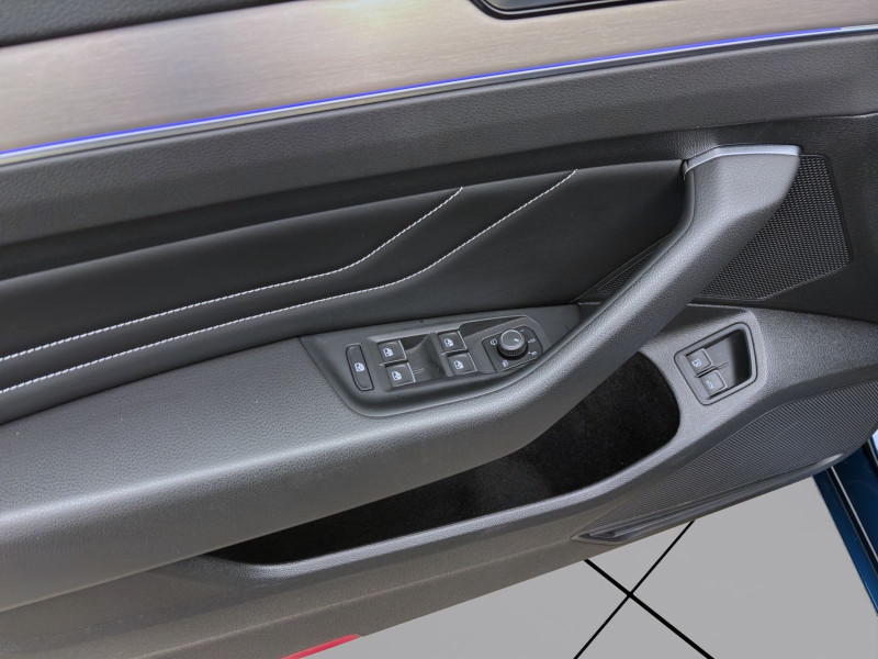 Bild 9: Volkswagen Passat Variant 1.4 TSI eHybrid DSG GTE STADHZG AHK PANO NAVI