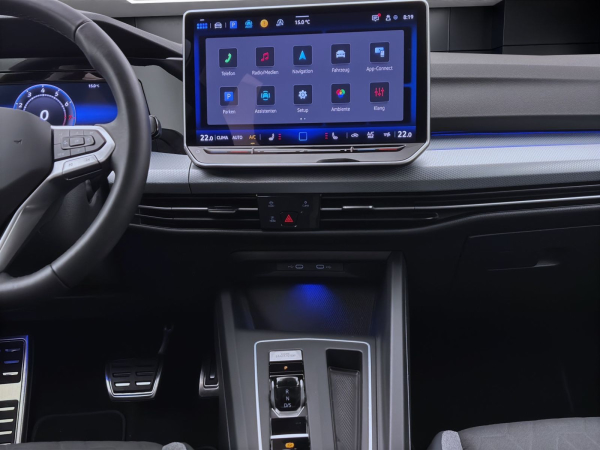 Thumb 13: Volkswagen Golf Variant 1.5 eTSI DSG GOAL KLIMA PDC LED SHZG