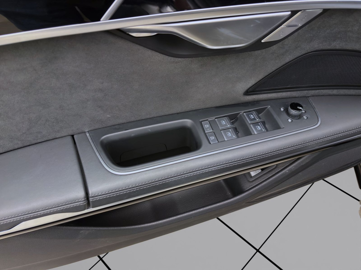Thumb 9: Audi A8 50 TDI Q S LINE PANO MATRIX NAVI HuD