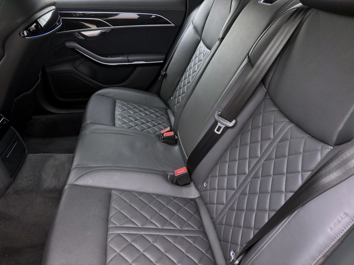 Thumb 13: Audi A8 50 TDI Q S LINE PANO MATRIX NAVI HuD