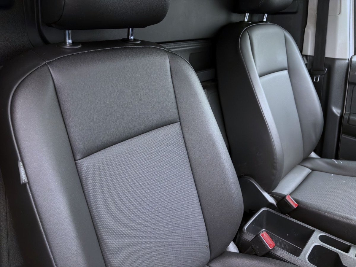 Thumb 14: Volkswagen Caddy Cargo 2.0 TDI PDC Winterpaket Ganzjahresreifen