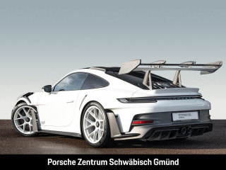 Fahrzeugbild eines Porsche 992 in weiß.