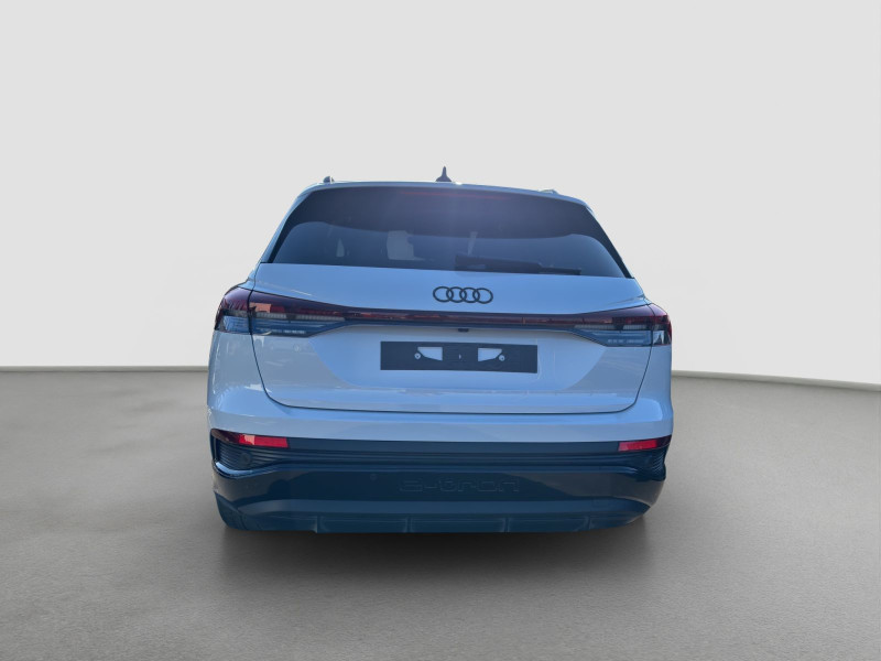 Audi - Q4 e-tron