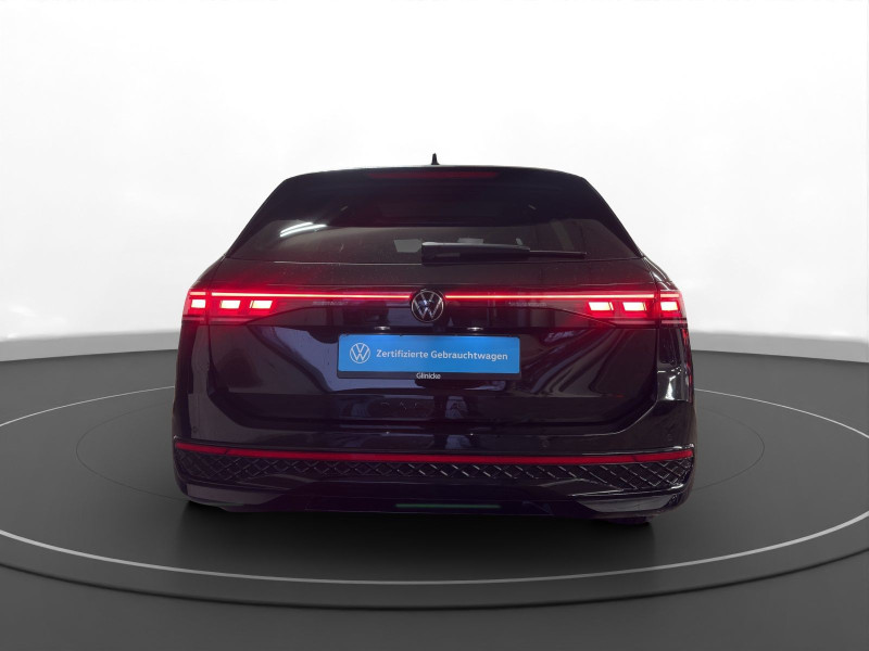 Volkswagen - Passat Variant