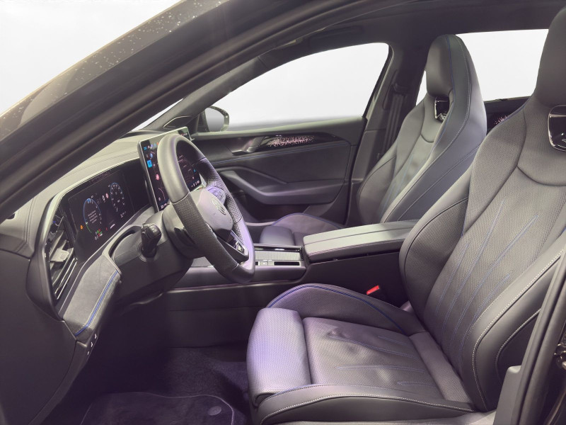 Volkswagen - Passat Variant