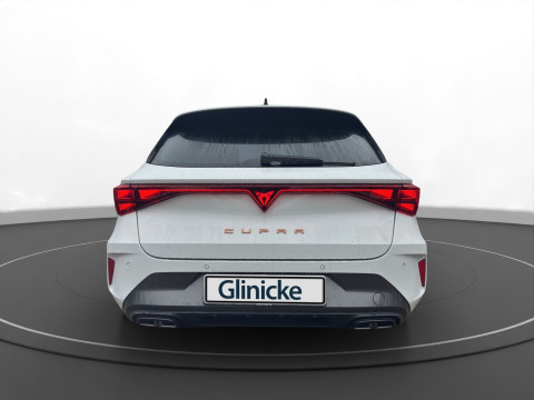 Cupra Leon - Leon 1.5 eTSI AHK Edge Sennheiser Matrix Intelligent Drive