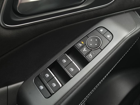 Ansicht 12 - Gebrauchtwagen Fahrzeug, Modell Qashqai der Marke Nissan von Verkäufer Hans-Jörg Lofi GmbH & Co KG