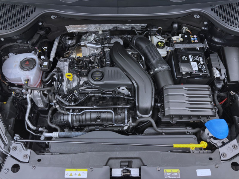 Bild 16: Škoda Karoq 1.5 TSI DSG SELECTION PDC LED SITZHZG KLIMA