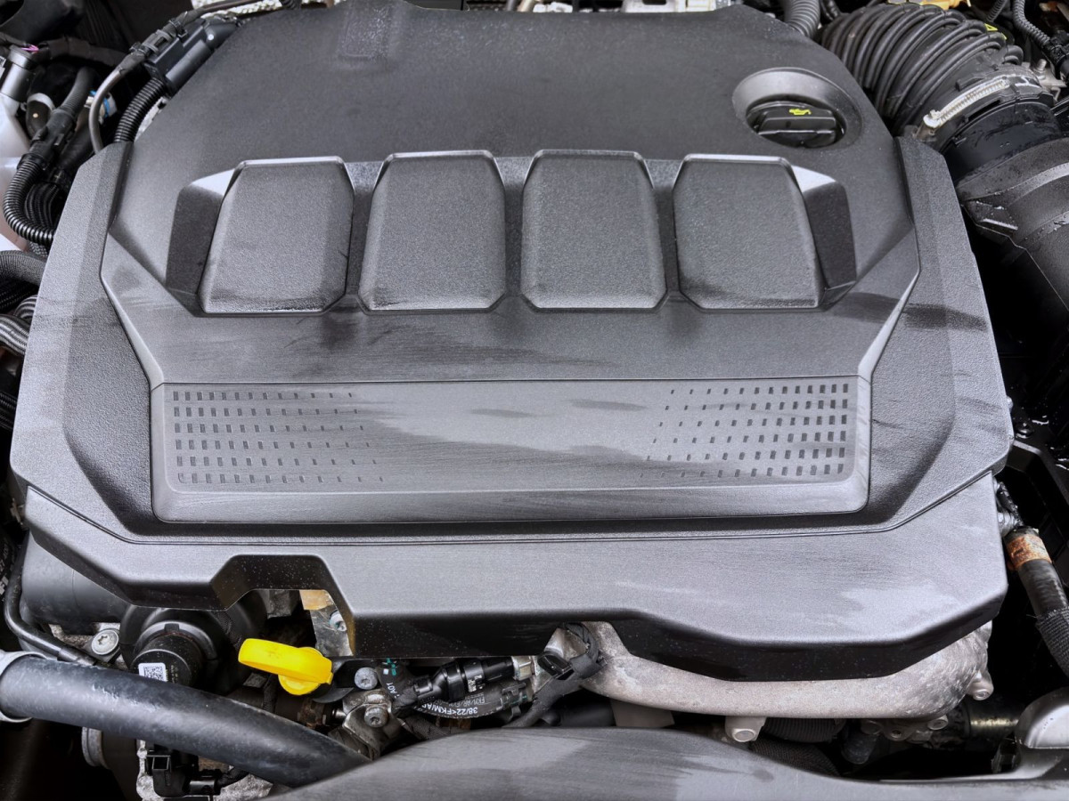 Thumb 17: Volkswagen Golf Variant 2.0 TDI LIFE NAVI PDC LED SITZHZG