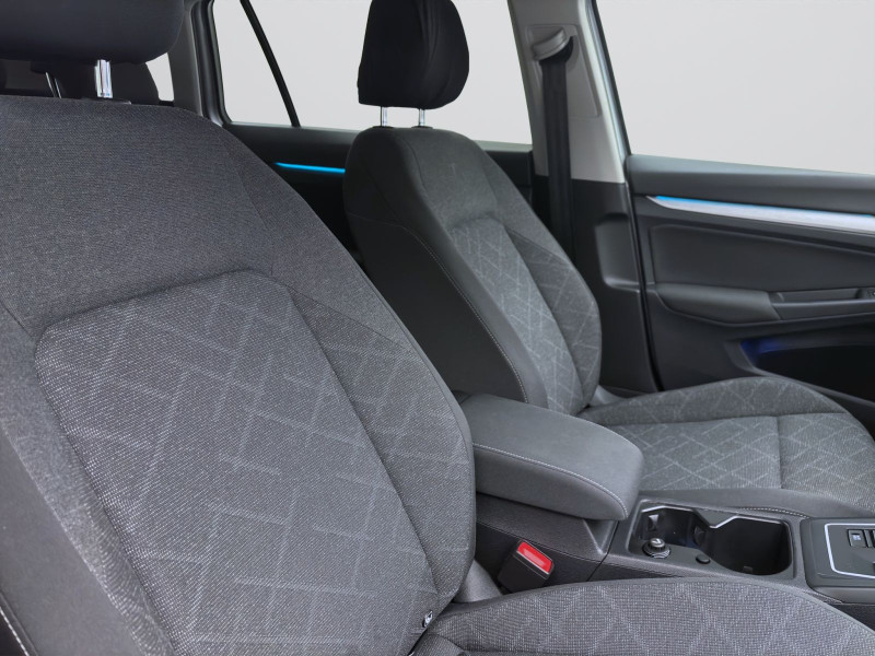 Bild 14: Volkswagen Golf Variant 2.0 TDI DSG LIFE AHK NAVI PDC LED SITZHZG