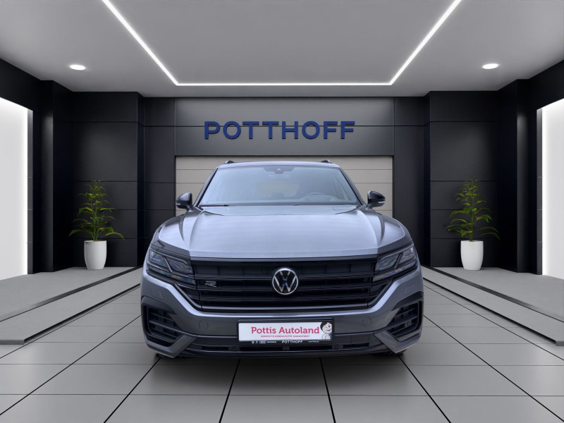 Bild 6: Volkswagen Touareg 3.0 TDI V6 Tiptronic 4M R-LINE STDHZG LUFT NAVI HuD