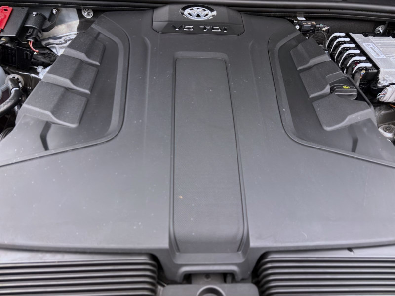 Bild 17: Volkswagen Touareg 3.0 TDI V6 Tiptronic 4M R-LINE STDHZG LUFT NAVI HuD