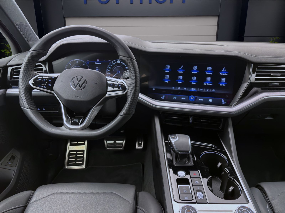 Thumb 12: Volkswagen Touareg 3.0 TDI V6 Tiptronic 4M R-LINE STDHZG LUFT NAVI HuD