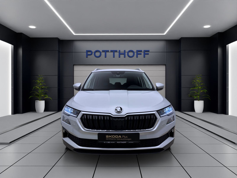 Bild 6: Škoda Karoq 1.5 TSI DSG SELECTION PDC LED SITZHZG KLIMA