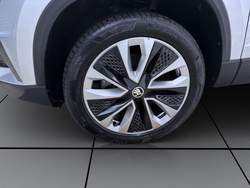 Bild 7: Škoda Karoq 1.5 TSI DSG SELECTION PDC LED SITZHZG KLIMA