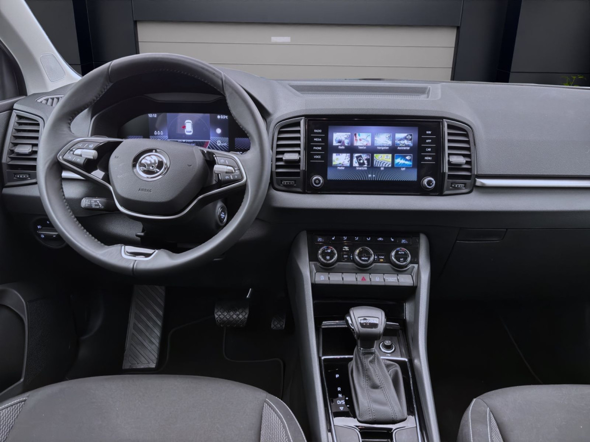 Thumb 12: Škoda Karoq 1.5 TSI DSG SELECTION PDC LED SITZHZG KLIMA