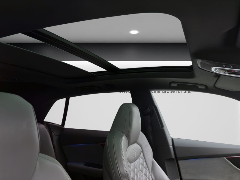 Bild 16: Audi SQ8 Q ADVANCED STDHZG PANO AHK HD-MATRIX B&O HuD