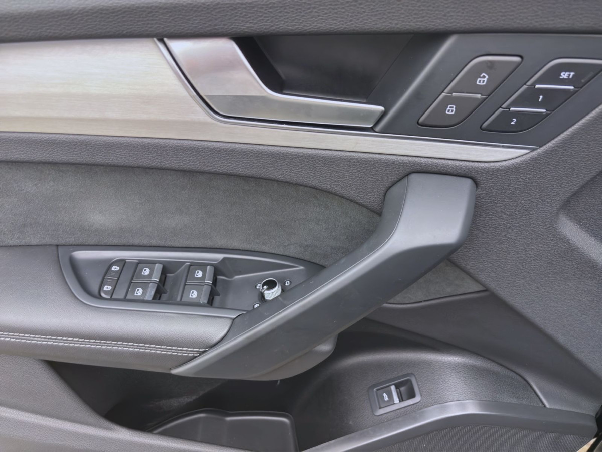 Thumb 9: Audi SQ5 Q MATRIX NAVI KAMERA SITZHZG VIRTUAL