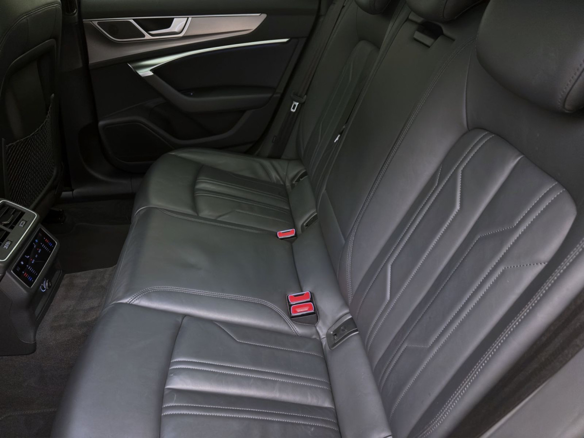 Thumb 14: Audi A6 Avant 50 TDI Q SPORT PANO AHK NAVI SITZHZG