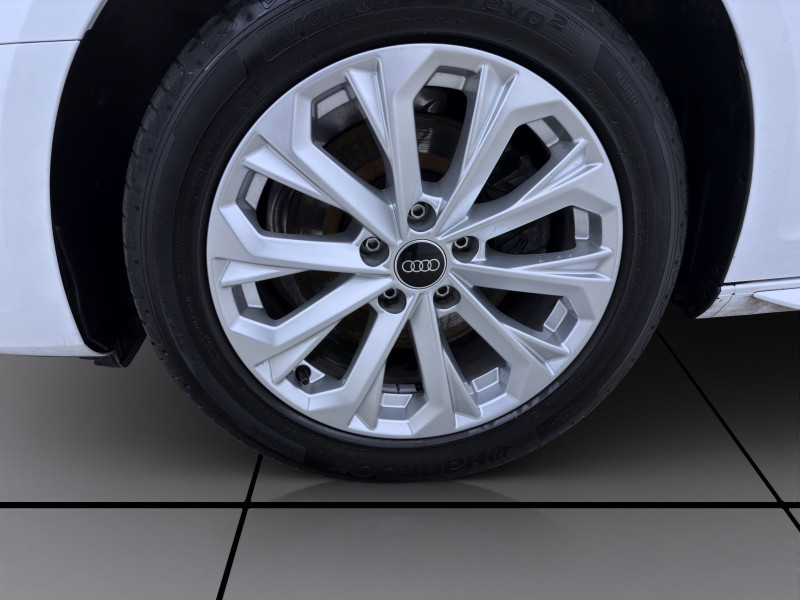 Bild 7: Audi A4 Avant 30 TDI ADVANCED STDHZG AHK NAVI KAMERA