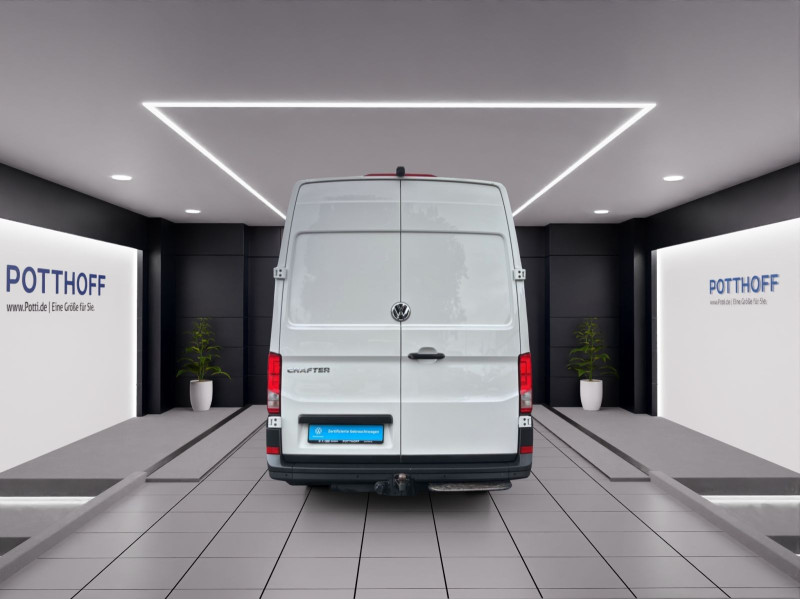 Bild 2: Volkswagen Crafter 35 Kasten 2.0 TDI LANG HOCHDACH FWD NUR HÄNDLER ODER EXPORT !!! MOTORSCHADEN
