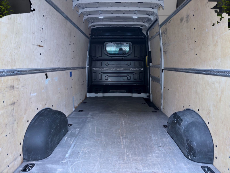 Bild 3: Volkswagen Crafter 35 Kasten 2.0 TDI LANG HOCHDACH FWD NUR HÄNDLER ODER EXPORT !!! MOTORSCHADEN