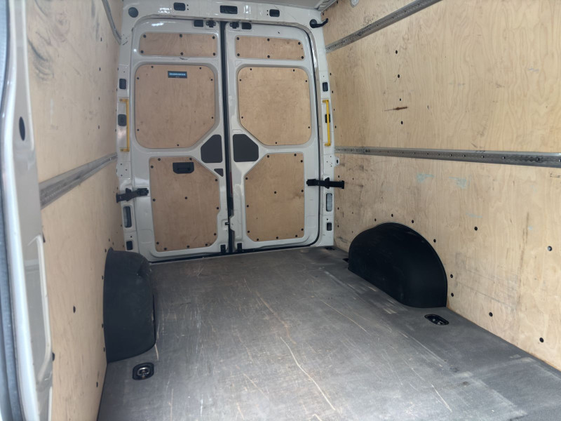 Bild 16: Volkswagen Crafter 35 Kasten 2.0 TDI LANG HOCHDACH FWD NUR HÄNDLER ODER EXPORT !!! MOTORSCHADEN