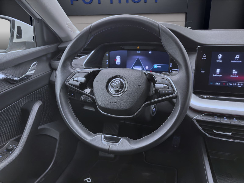 Bild 10: Škoda Octavia Combi 2.0 TDI DSG STYLE NAVI AHK KLIMA SHZG