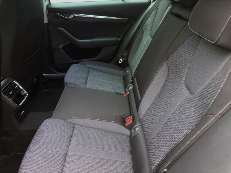 Bild 14: Škoda Octavia Combi 2.0 TDI DSG STYLE NAVI AHK KLIMA SHZG