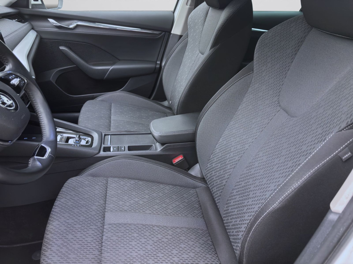 Thumb 8: Škoda Octavia Combi 2.0 TDI DSG STYLE NAVI AHK KLIMA SHZG