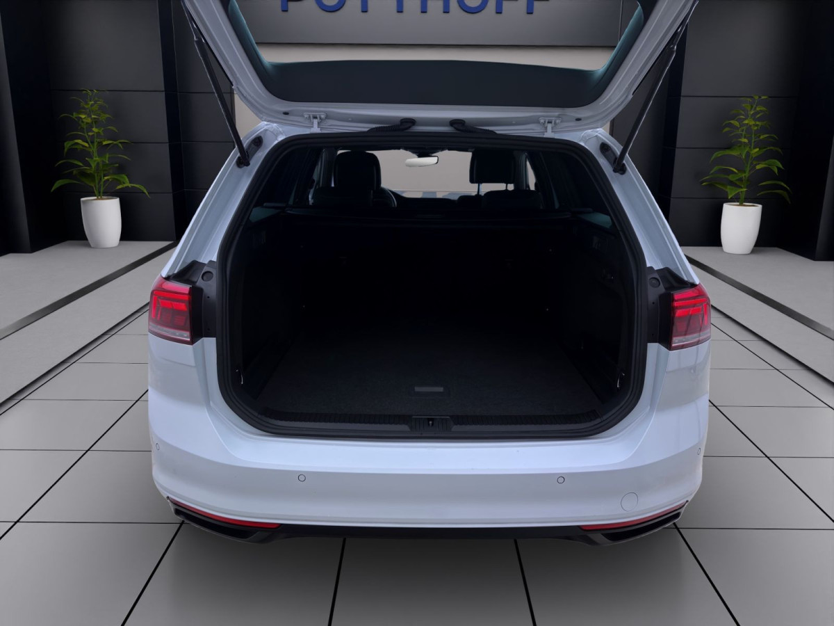 Thumb 3: Volkswagen Passat Variant 2.0 TDI DSG BUSINESS NAVI AHK KAMERA KLIMA