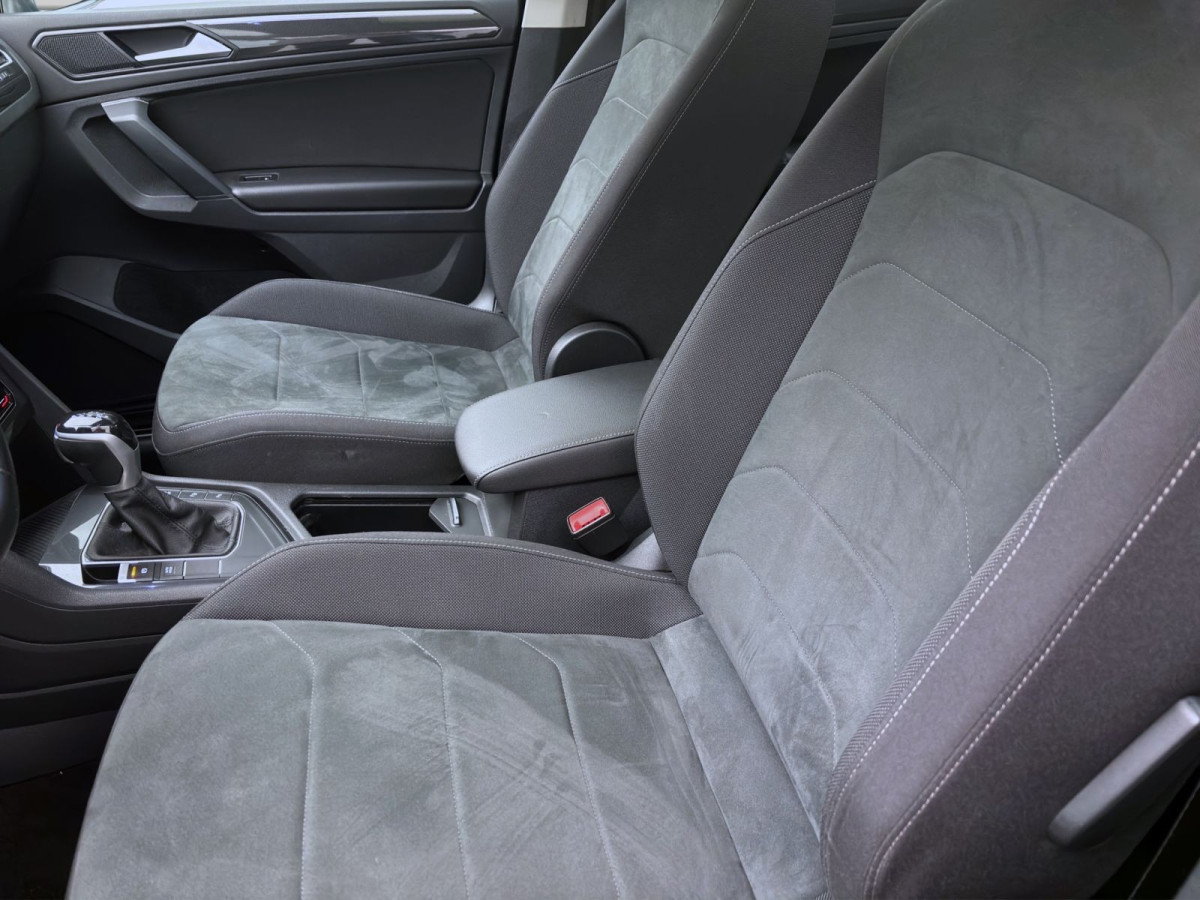 Thumb 8: Volkswagen Tiguan 2.0 TDI DSG ELEGANCE STDGZG PANO AHK MATRIX