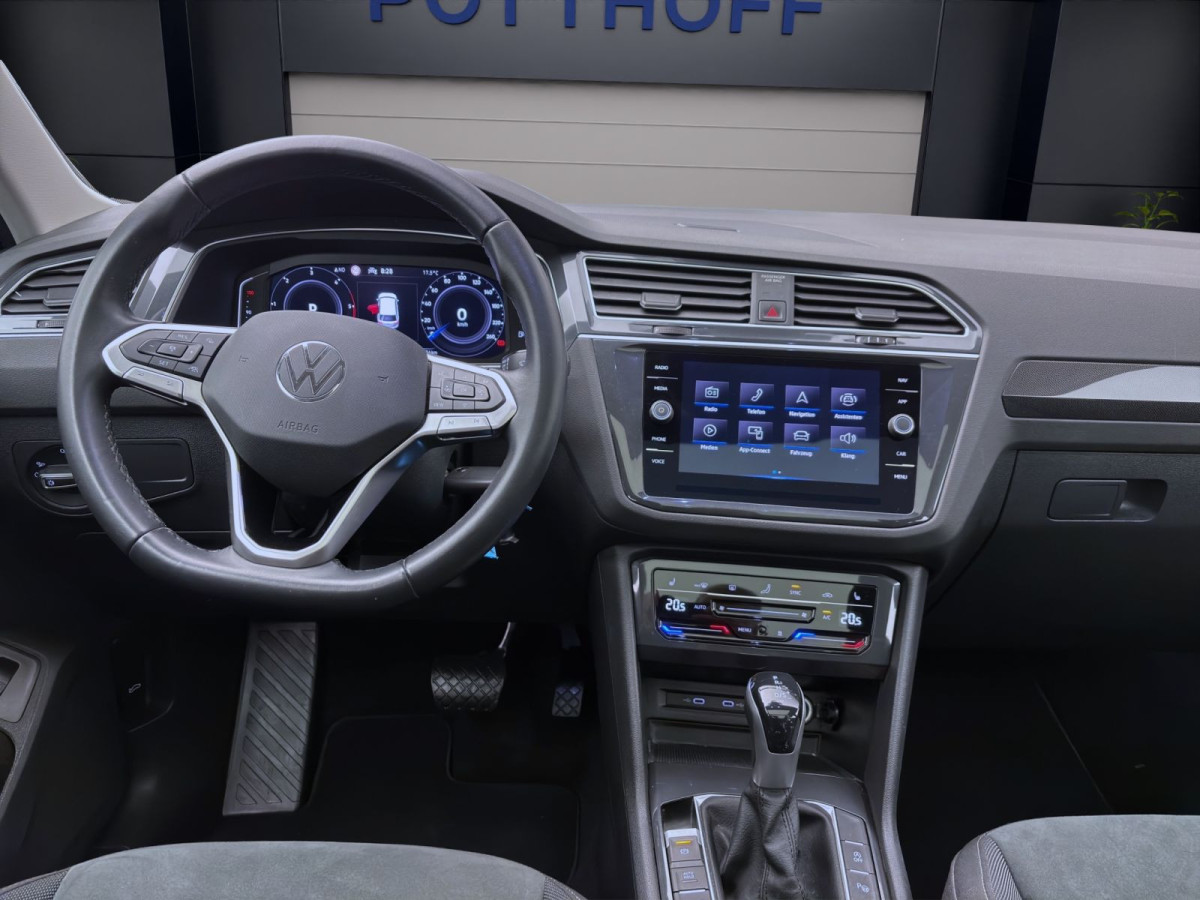 Thumb 12: Volkswagen Tiguan 2.0 TDI DSG ELEGANCE STDGZG PANO AHK MATRIX