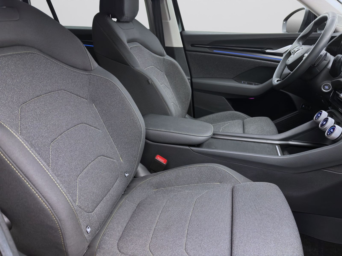 Thumb 15: Škoda Kodiaq 1.5 eTSI DSG SELECTION NAVI KAMERA KLIMA SHZG