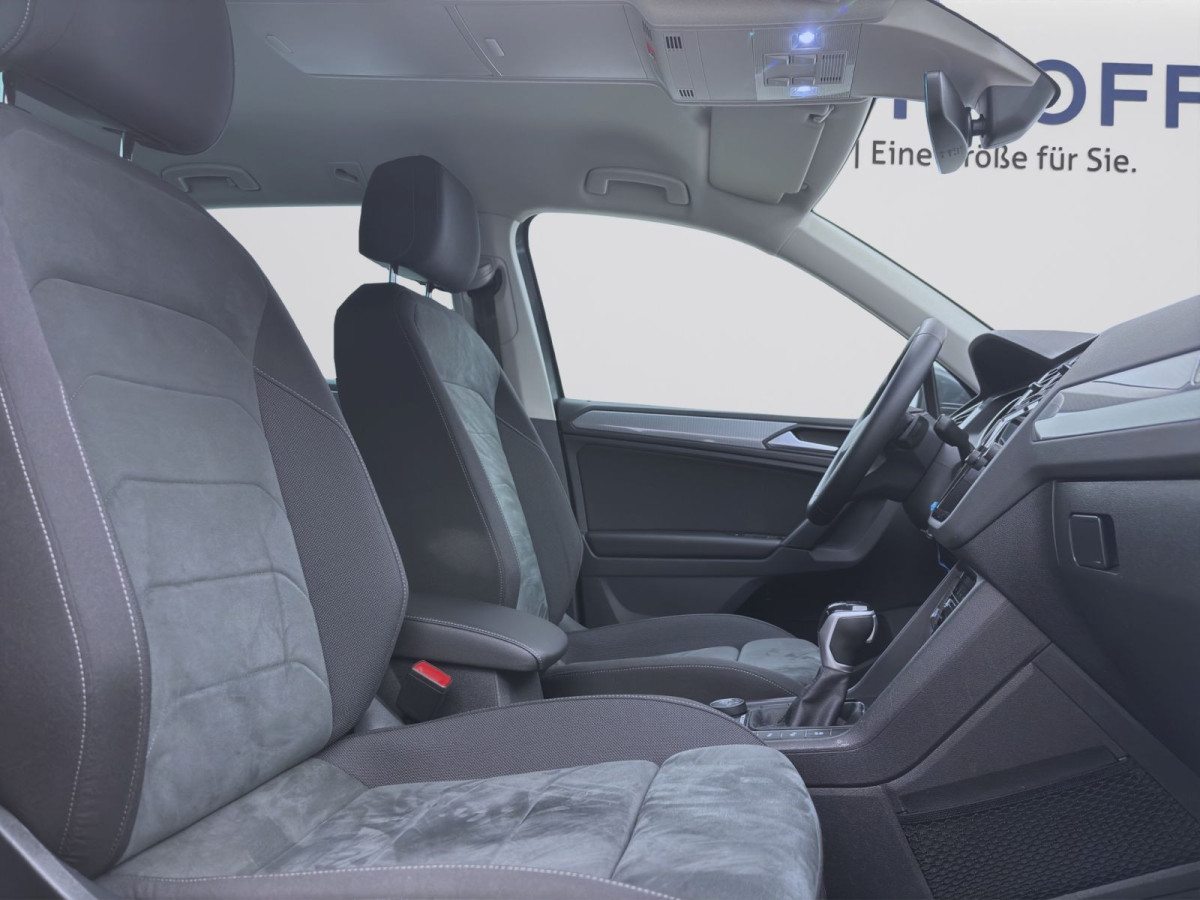 Thumb 15: Volkswagen Tiguan 2.0 TDI DSG 4M LIFE AHK NAVI KAMERA ACC