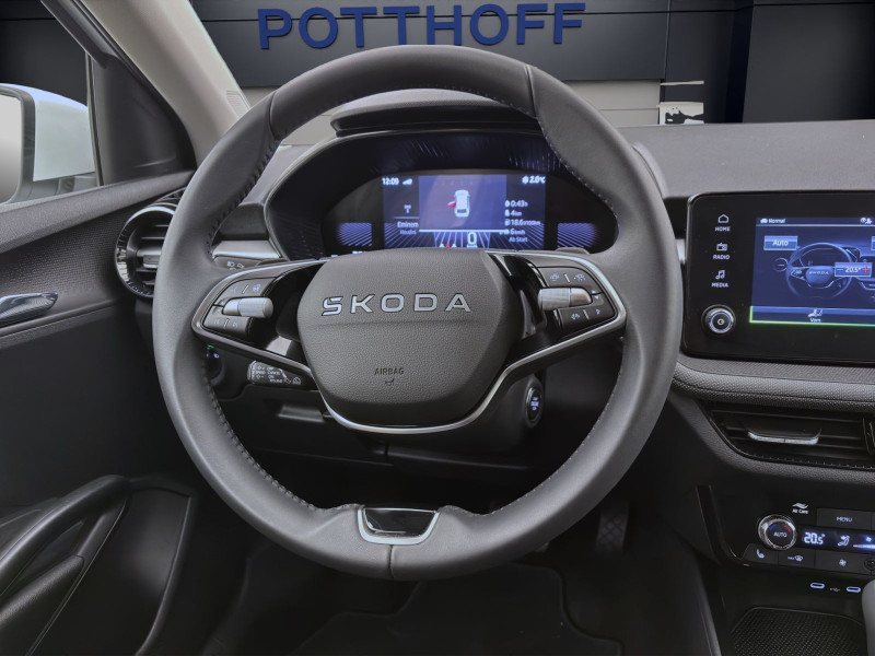 Bild 10: Škoda Fabia 1.0 TSI DSG TOUR KLIMA PDC LED SHZG