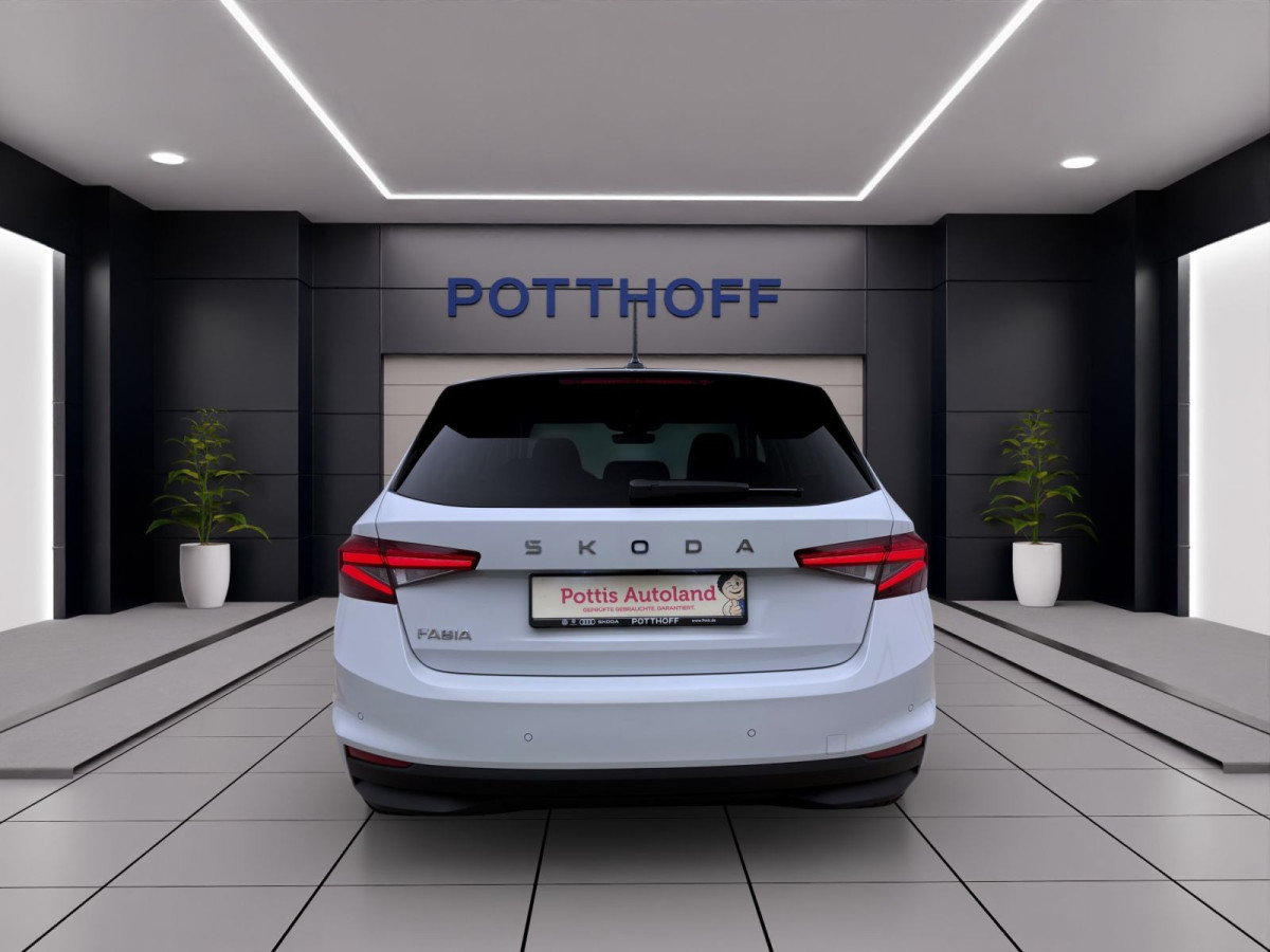 Thumb 2: Škoda Fabia 1.0 TSI DSG TOUR KLIMA PDC LED SHZG