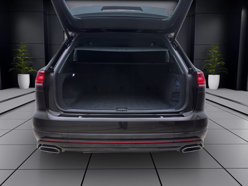 Bild 3: Volkswagen Touareg 3.0 TDI 4M R-LINE NAVI KAMERA SITZHZG ACC