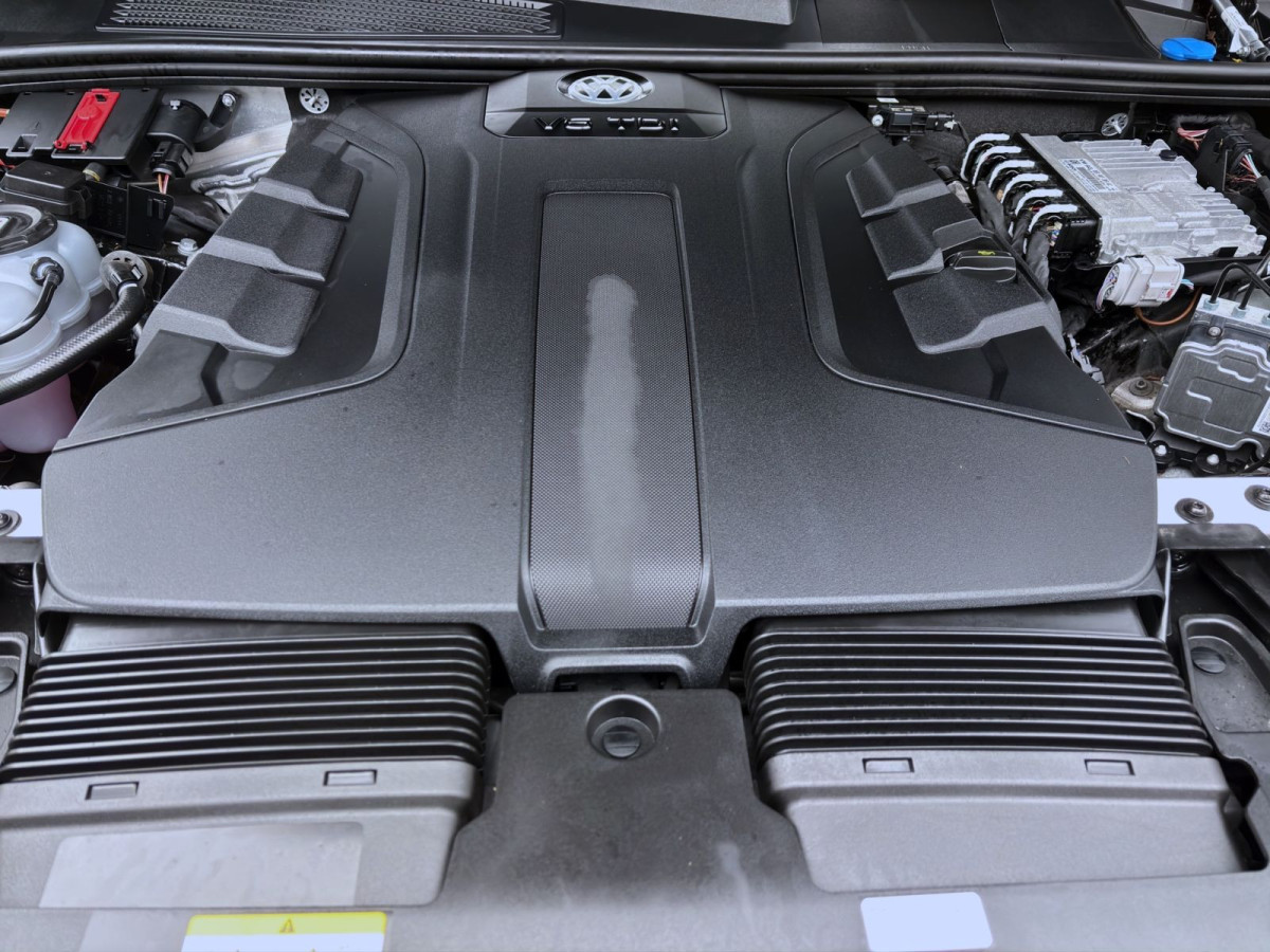 Thumb 17: Volkswagen Touareg 3.0 TDI 4M R-LINE NAVI KAMERA SITZHZG ACC