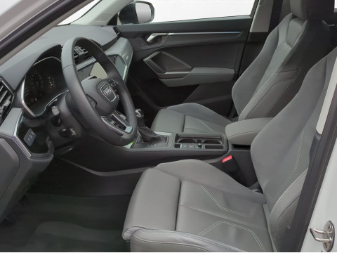 Audi Q3 - Q3 35 1.5 TFSI advanced Pano Matrix