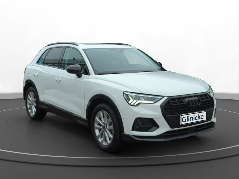 Audi - Q3