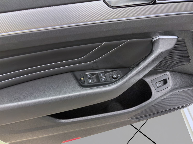 Bild 9: Volkswagen Passat Variant 2.0 TDI DSG BUSINESS AHK NAVI KAMERA HuD ACC